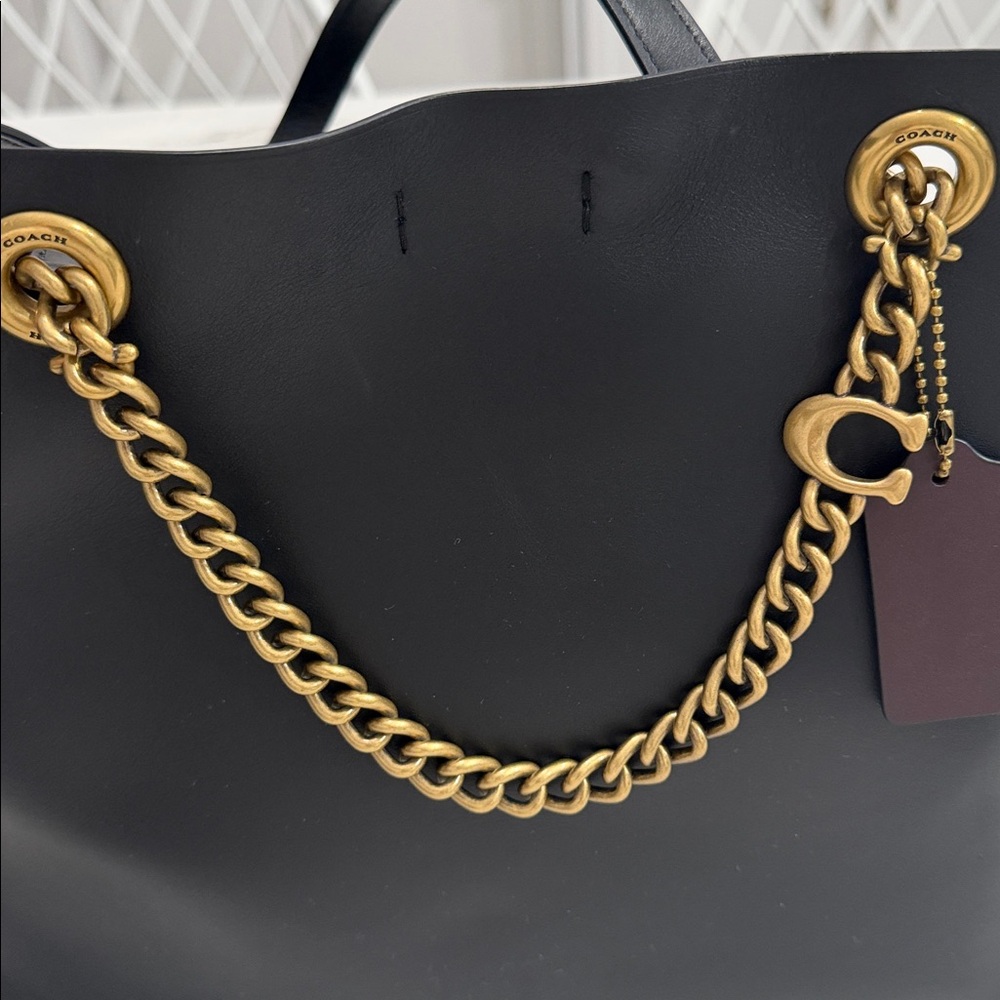 Hot- Coach Signature Chain Central Tote Black Leather - Picture 6 of 10